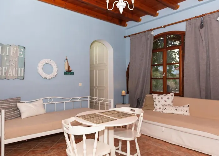 卡勒德瑞米公寓 公寓 *