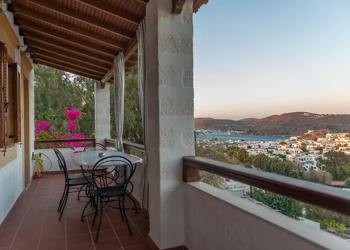 卡勒德瑞米公寓 * 帕特莫斯