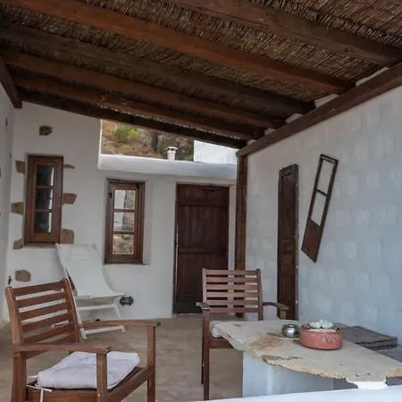 Kalderimi Apartment *